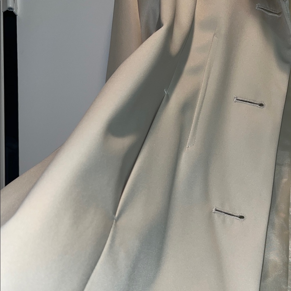 TAHARI Trench Coat Water Repellent Cream Woman’s Size 6 - Picture 13 of 16